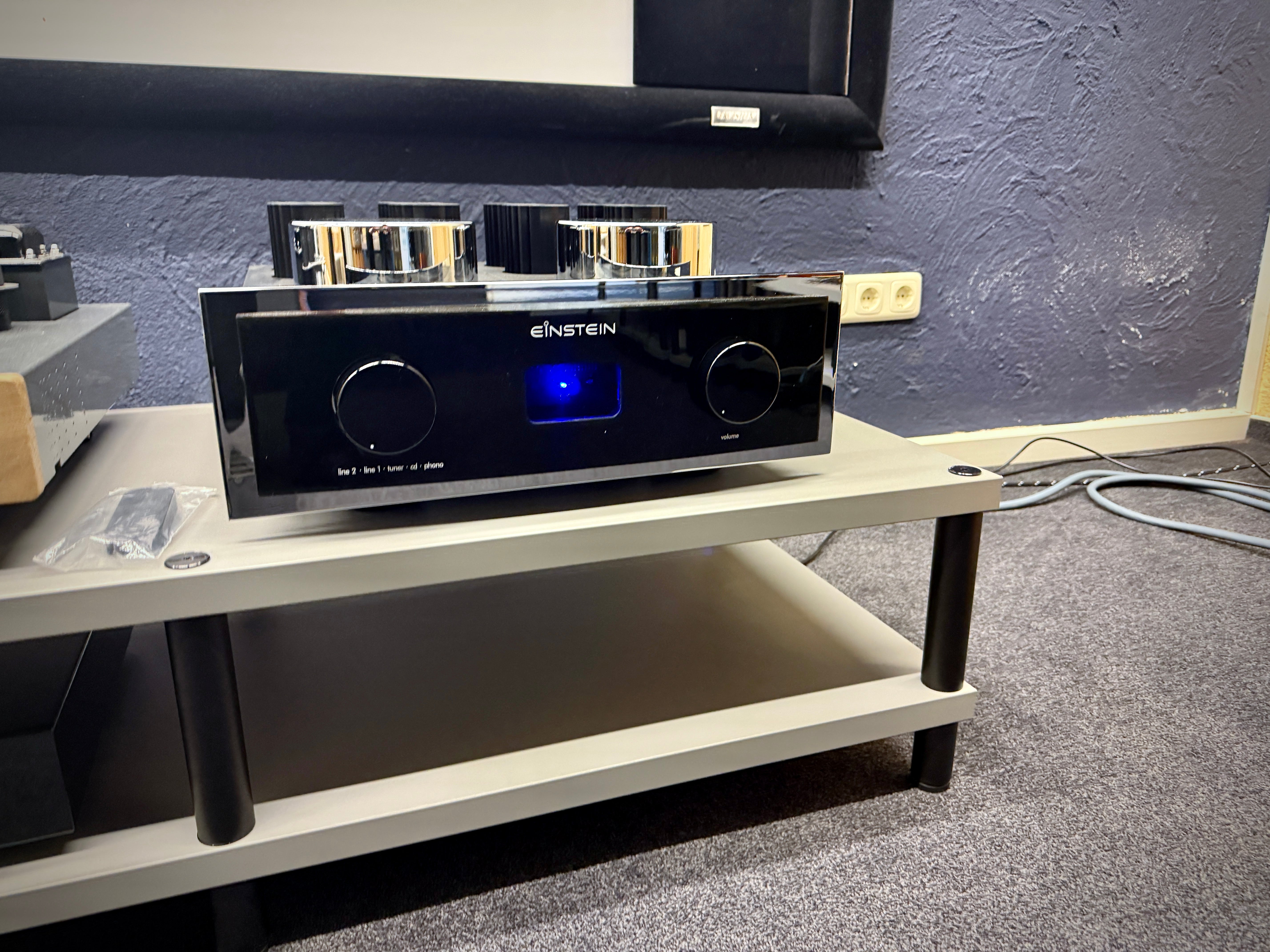 Einstein Listening Salon meets Claus Bücher Audio