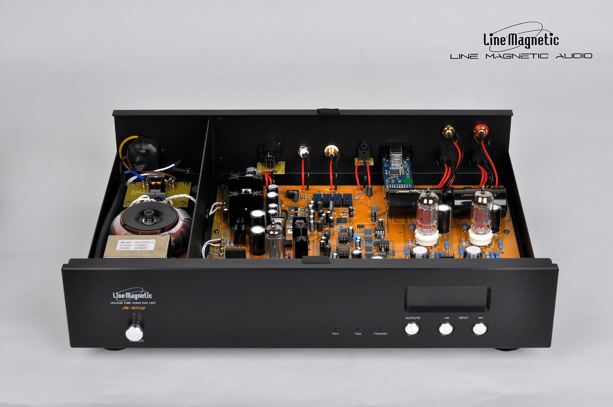 Line Magnetic LM-32DAC